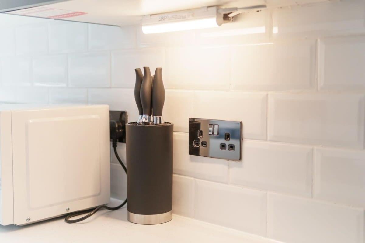 Modern 1 Bedroom Apartment In Preston Centre Dış mekan fotoğraf