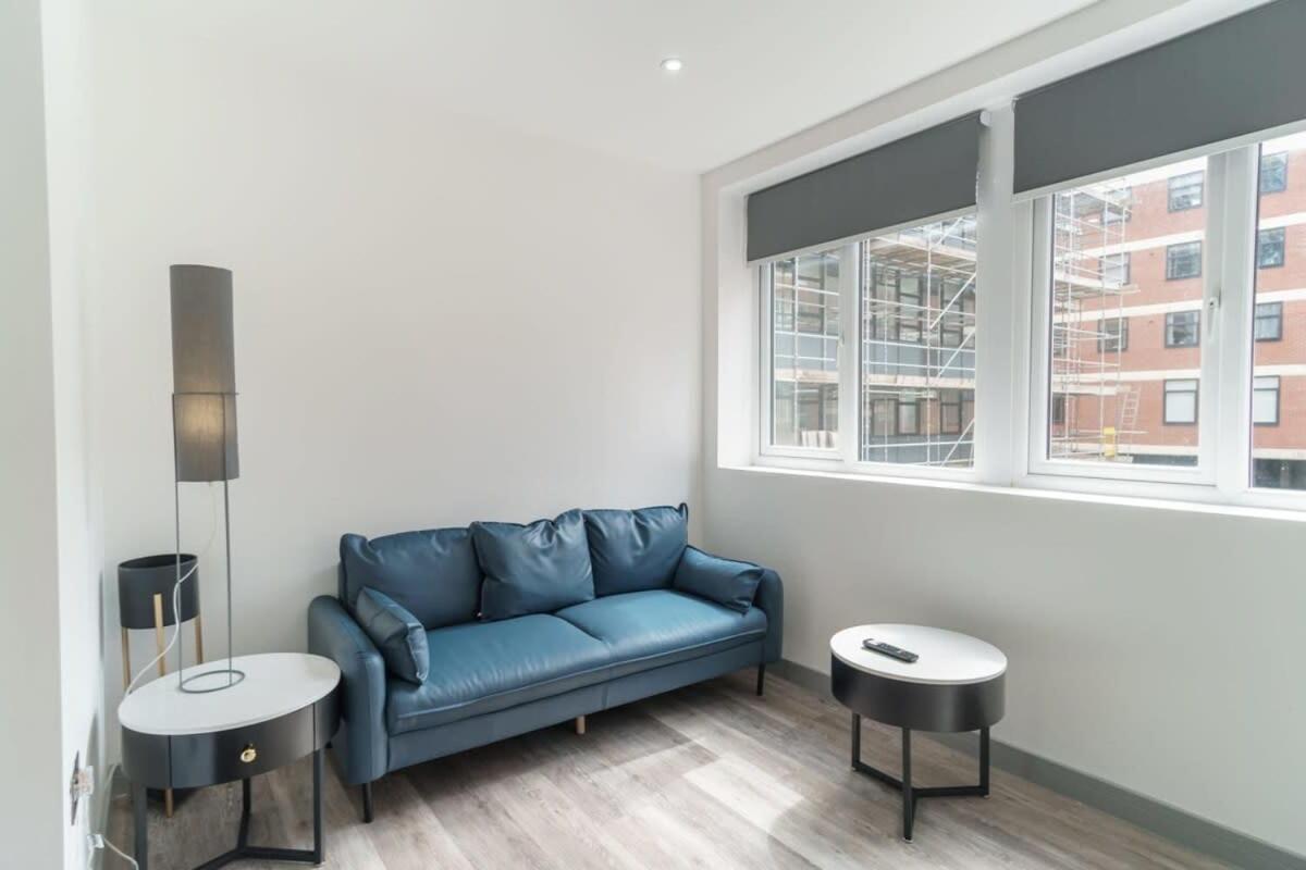 Modern 1 Bedroom Apartment In Preston Centre Dış mekan fotoğraf